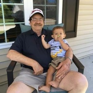 Meet your Posher, Robert